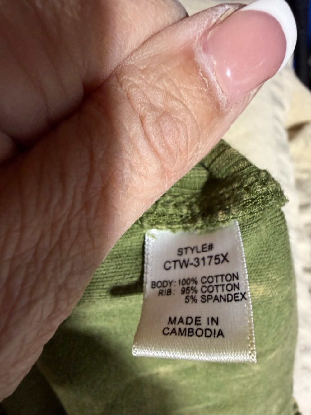 Zenana Outfitters Olive Green Top - Picture 4 of 4